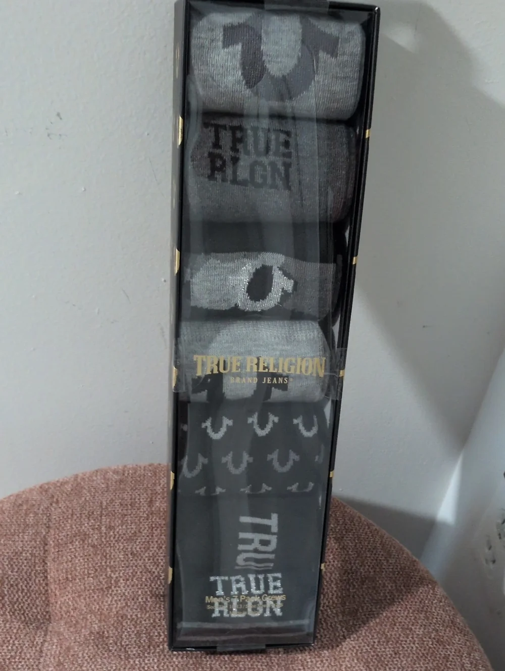 NEW Men 7 Pk True Religion Sock Gift Set